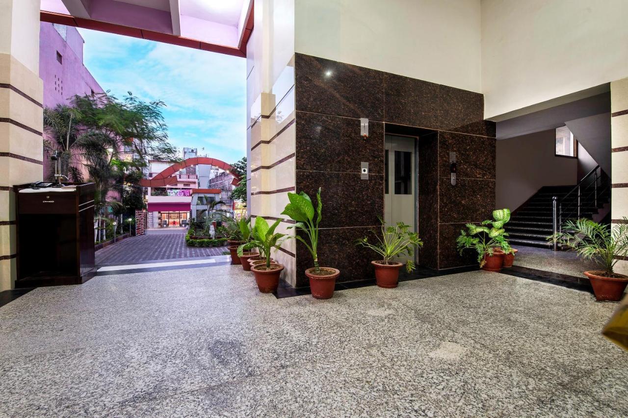 Republic Hotel Patna  Ngoại thất bức ảnh